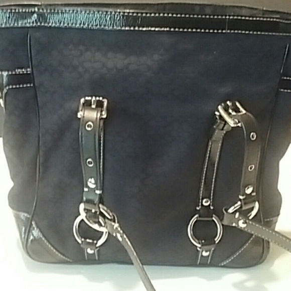 Coach Handbags - Coach signature black